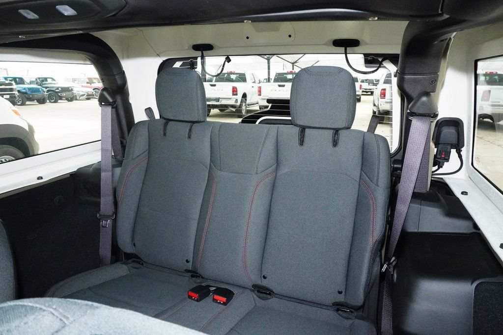 New 2026 Jeep Wrangler Rubicon AWD/4WD image 10