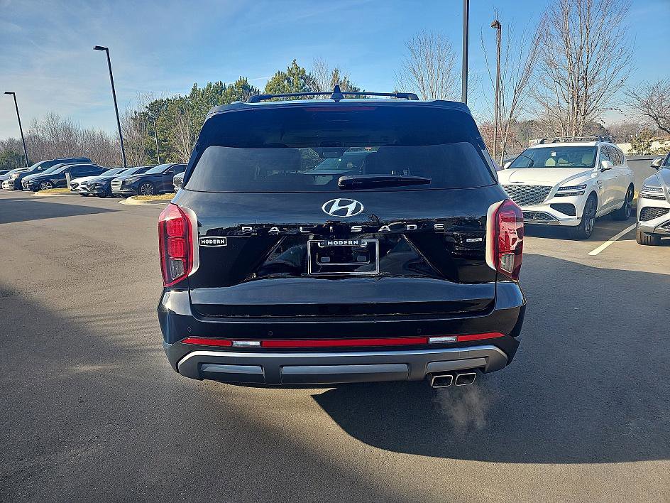 Used 2025 Hyundai Palisade Limited image 8