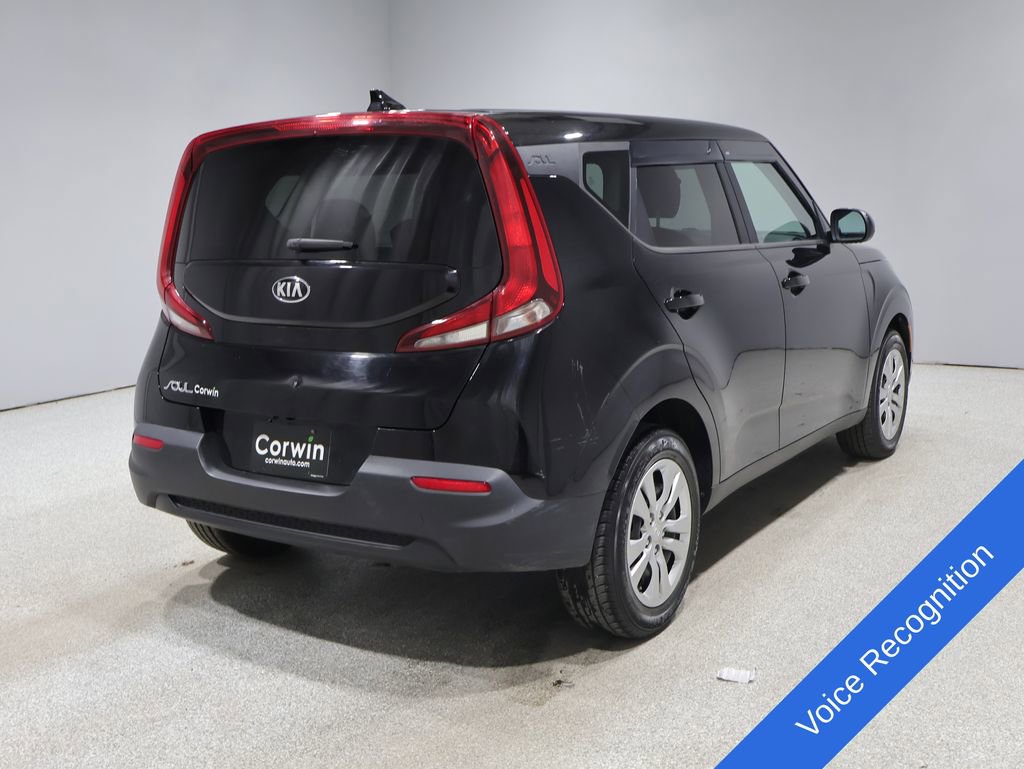 Used 2021 Kia Soul LX FWD image 2
