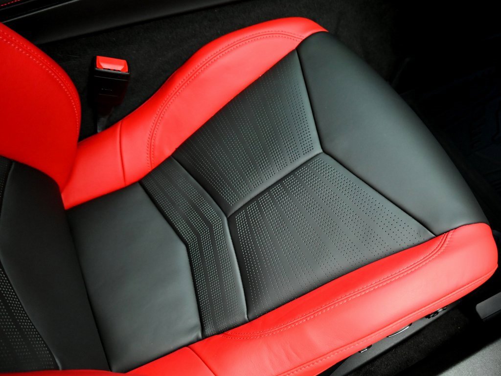 Used 2025 Chevrolet Corvette Z06 image 15