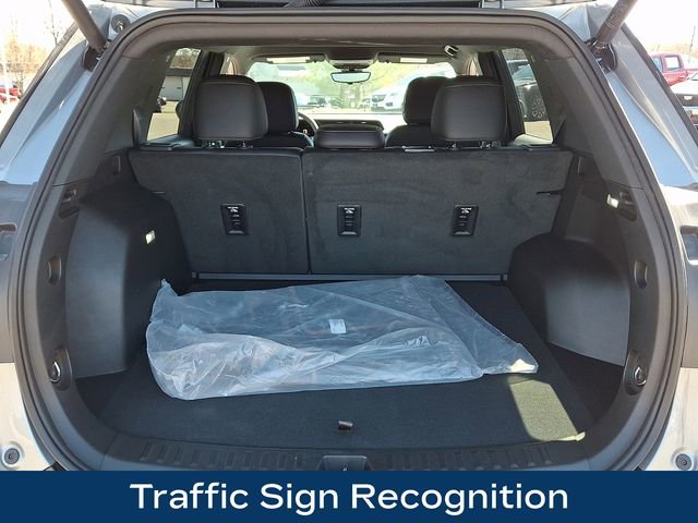 Used 2026 GMC Terrain AT4 w/ Convenience Package III image 31