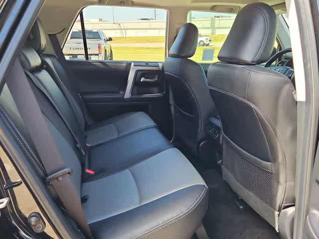 Used 2023 Toyota 4Runner SR5 Premium w/ Moonroof Package RWD image 18
