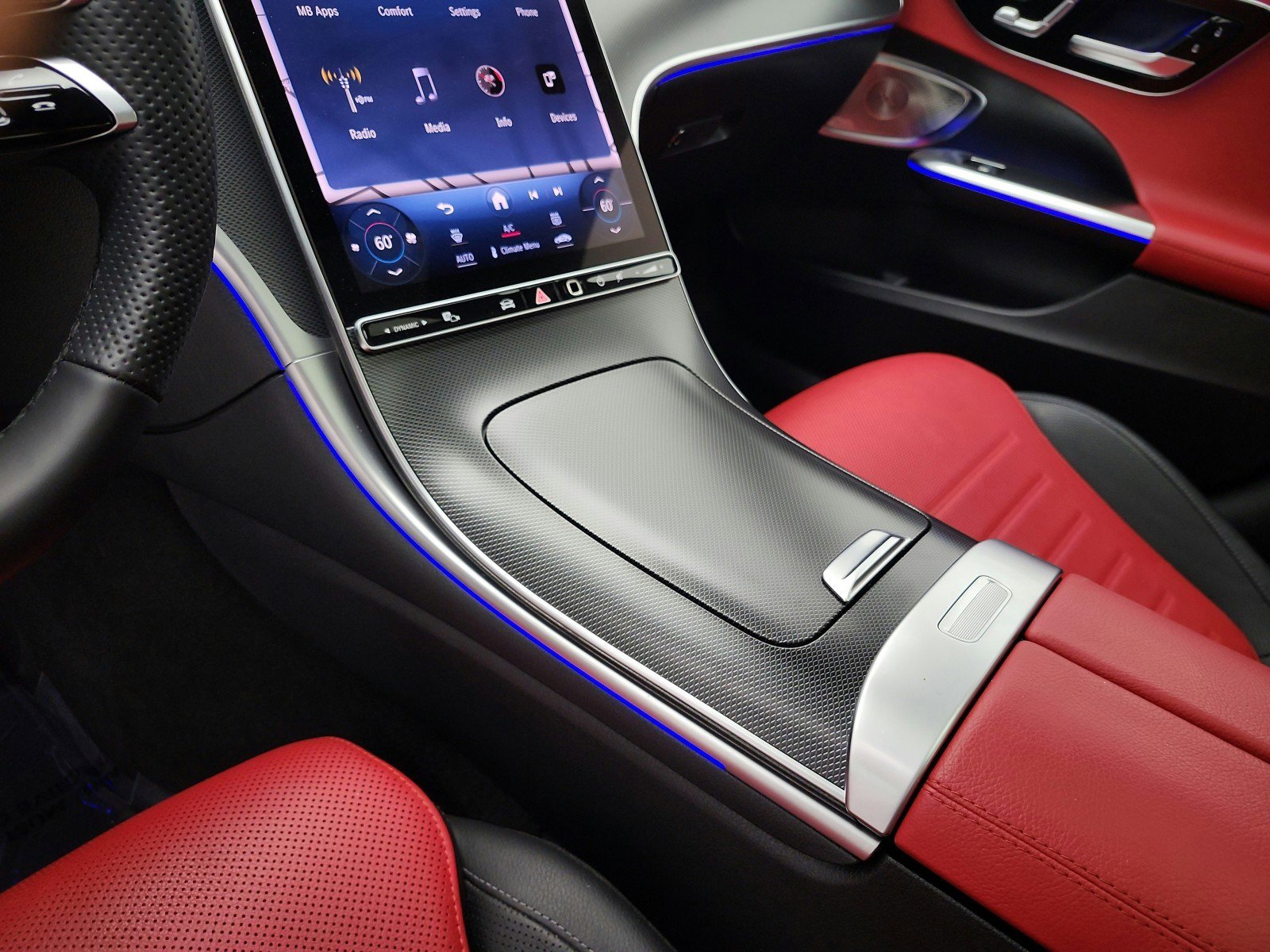 Used 2024 Mercedes-Benz C 300 Sedan image 29