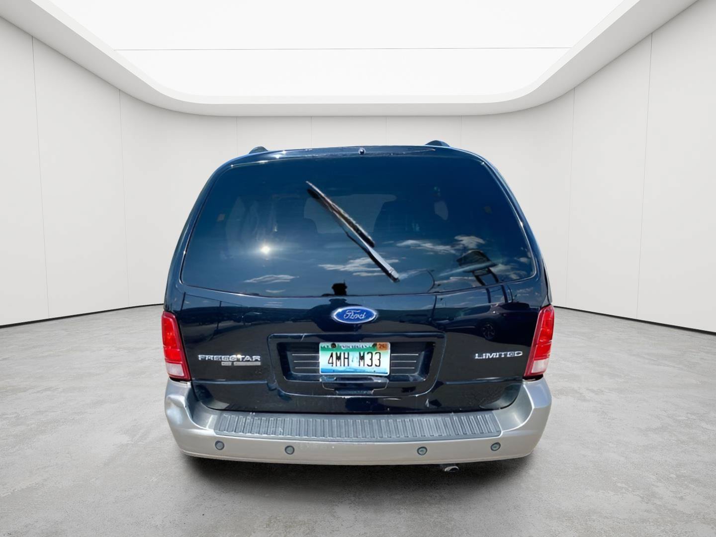 Used 2004 Ford Freestar Limited FWD image 12