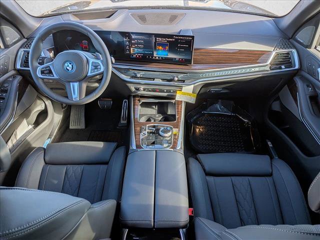 New 2026 BMW X5 xDrive50e w/ Executive Package image 18