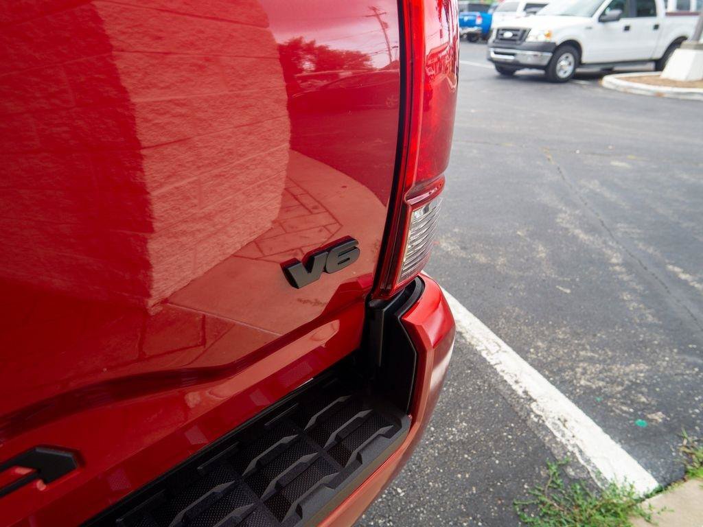 Used 2022 Toyota Tacoma SR5 w/ Technology Package RWD image 8