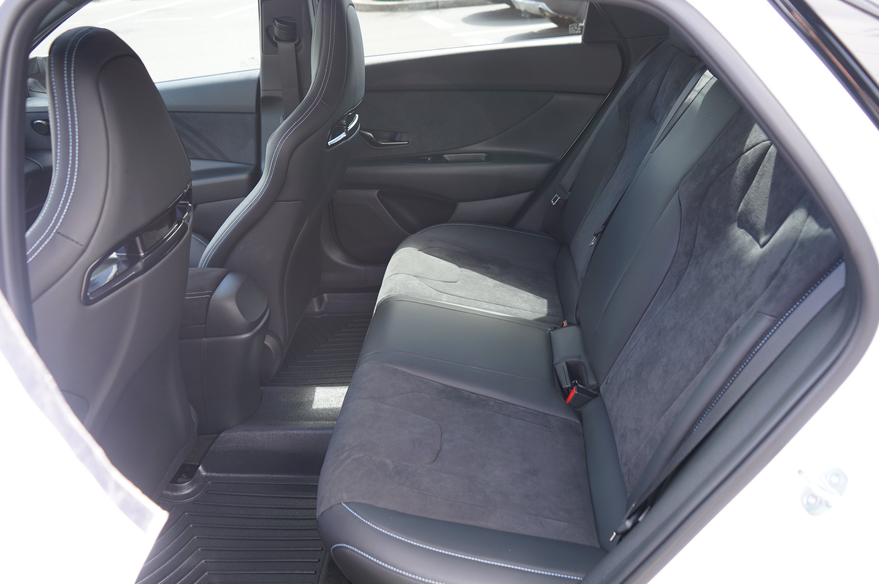 Used 2023 Hyundai Elantra N FWD image 19