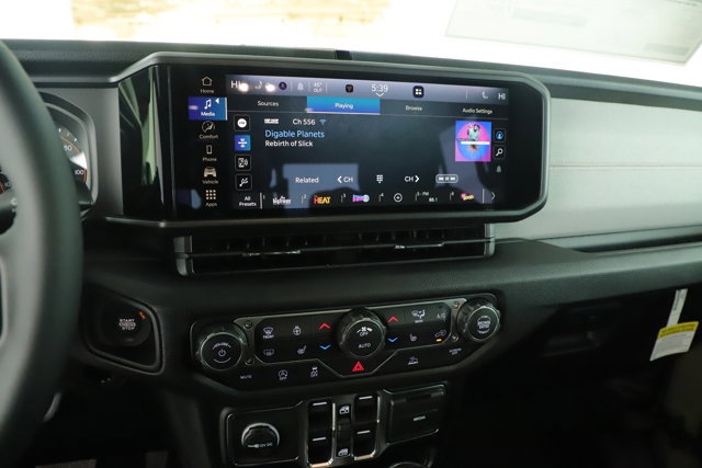 New 2026 Jeep Gladiator Sport image 9