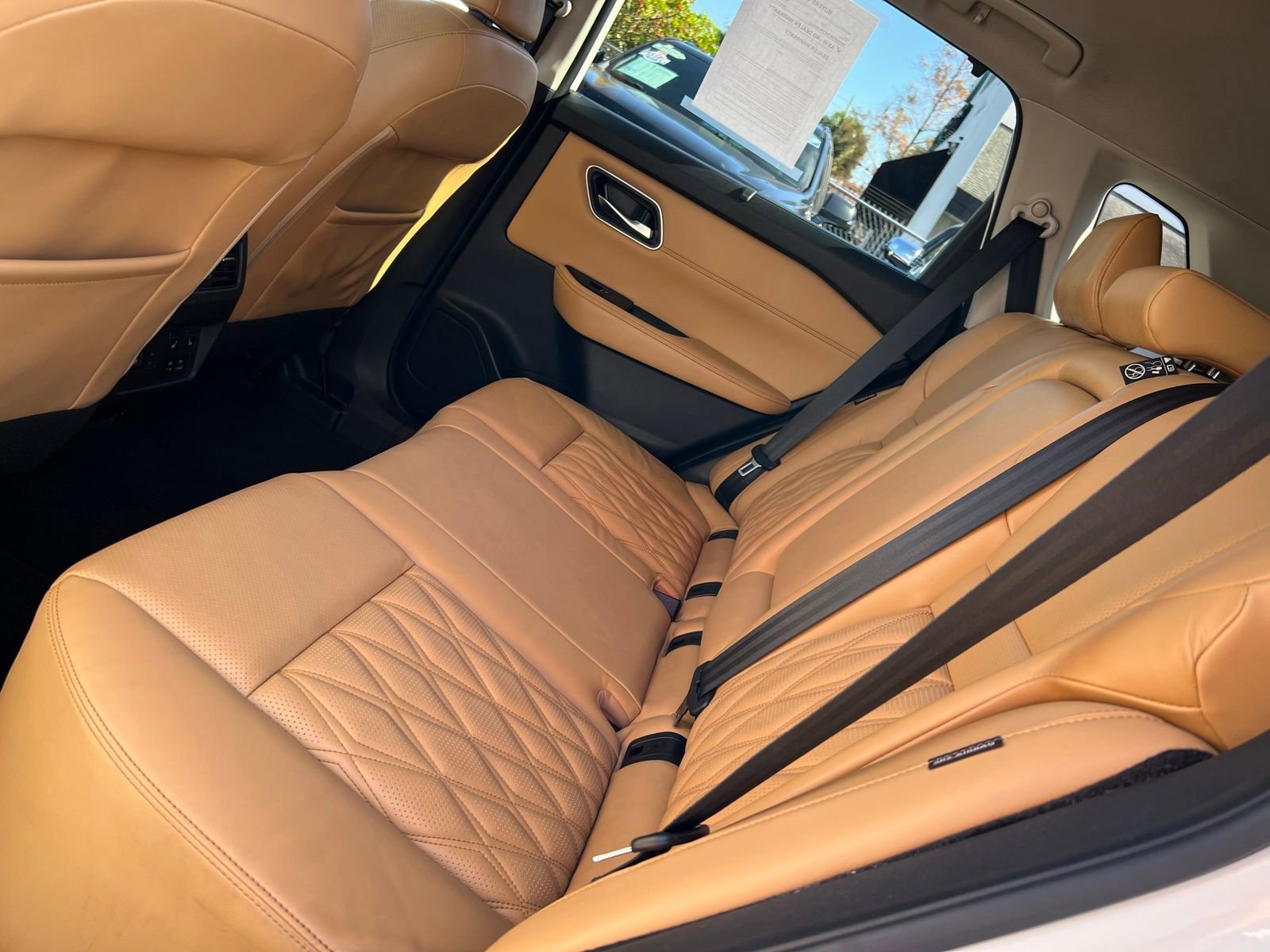 Used 2021 Nissan Rogue Platinum image 47