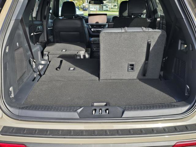 New 2026 Ford Explorer ST-Line image 25