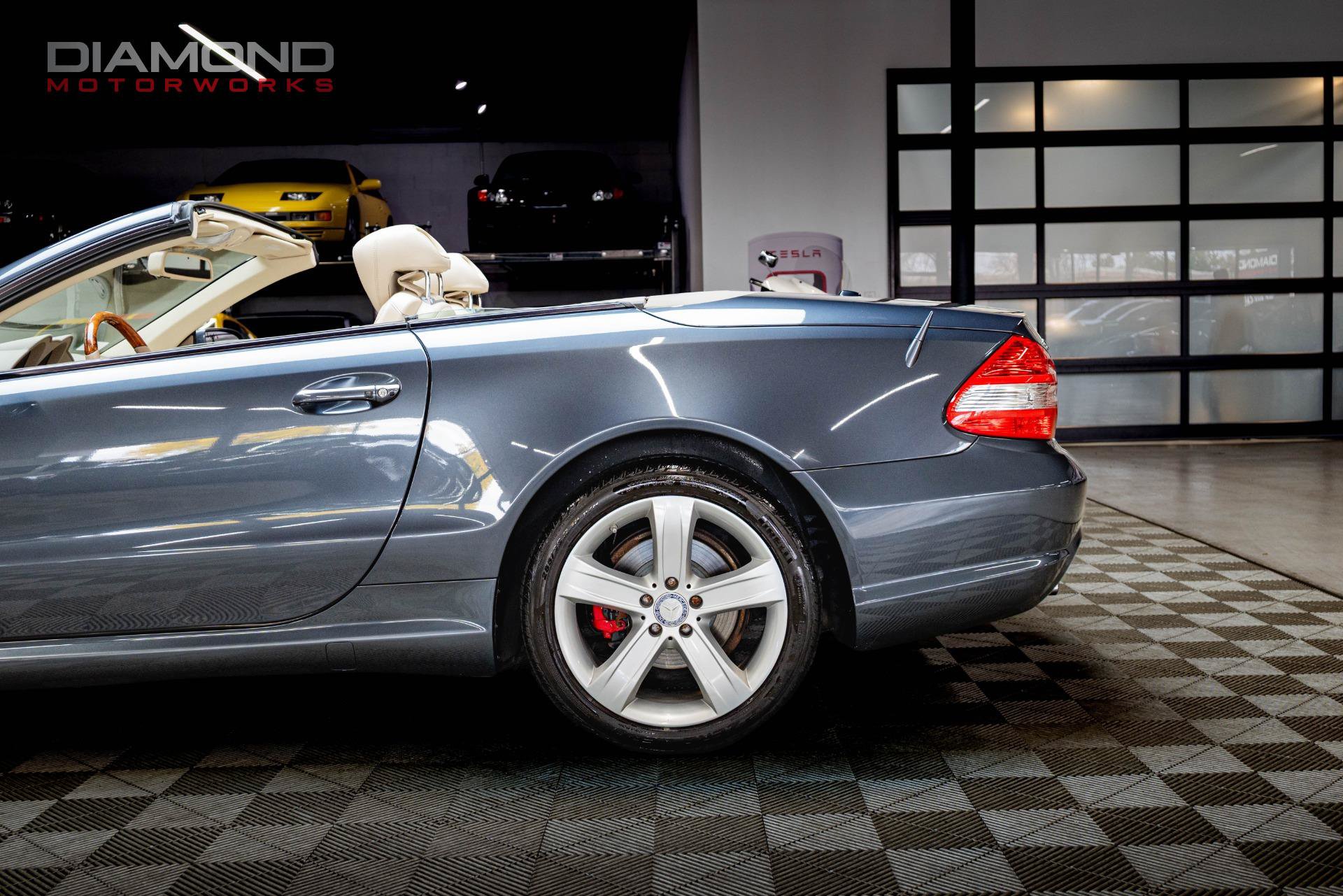 Used 2009 Mercedes-Benz SL 550 image 13