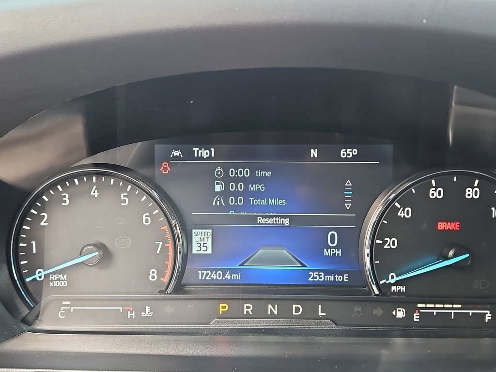 Used 2022 Ford Explorer Limited w/ Hybrid Equipment Group 310A image 14