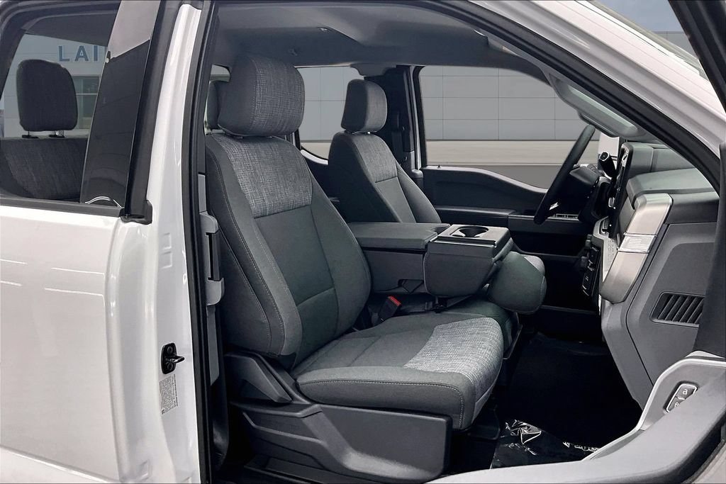 New 2026 Ford F350 XLT w/ FX4 Off-Road Package AWD/4WD image 9