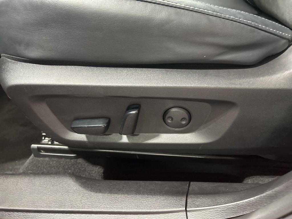 Used 2024 Mitsubishi Outlander SE image 18