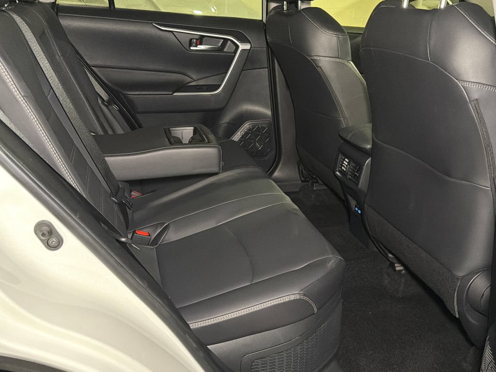 Used 2022 Toyota RAV4 XLE Premium AWD/4WD image 14