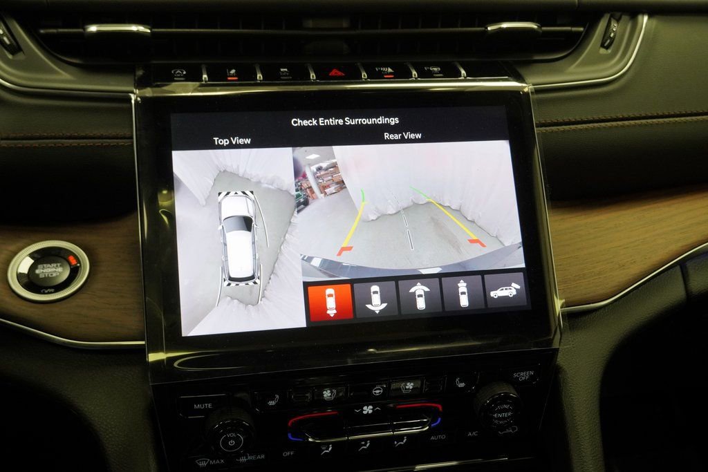 New 2025 Jeep Grand Cherokee L Summit w/ Obsidian Package image 26