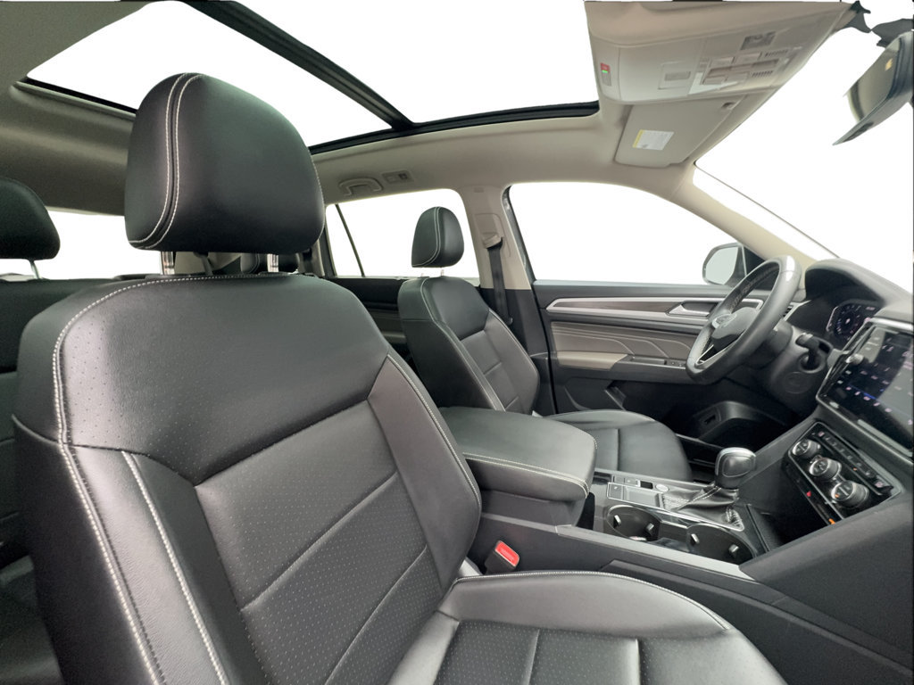Used 2023 Volkswagen Atlas SE w/ Panoramic Sunroof Package FWD image 35