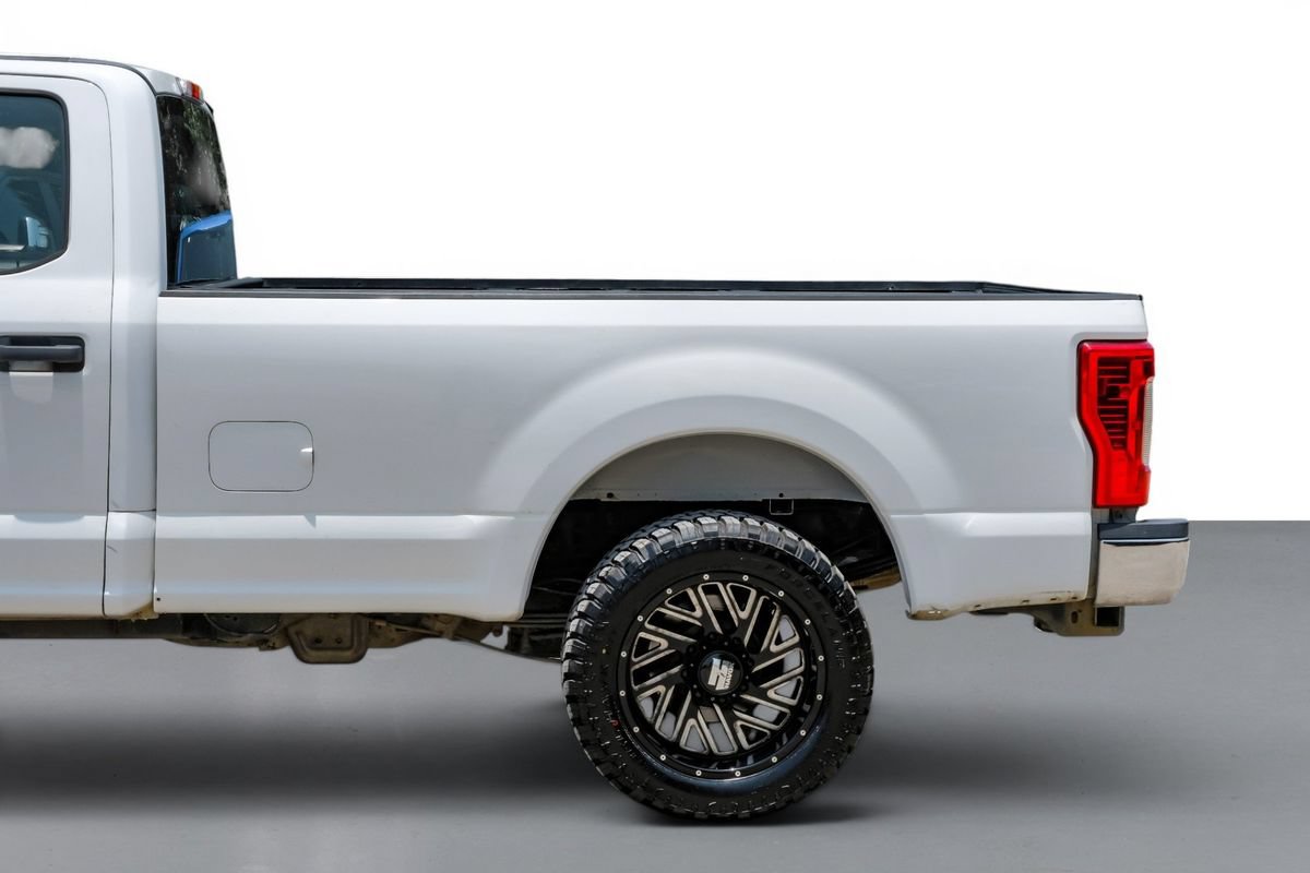 Used 2017 Ford F350 XL w/ Power Equipment Group RWD image 11