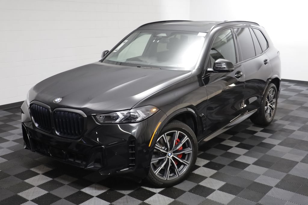 Certified 2024 BMW X5 xDrive40i w/ M Sport Package AWD/4WD image 2