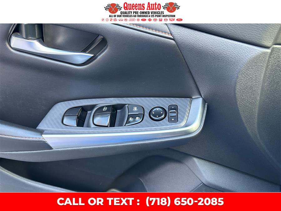 Used 2021 Nissan Sentra SR w/ SR Premium Package FWD image 23
