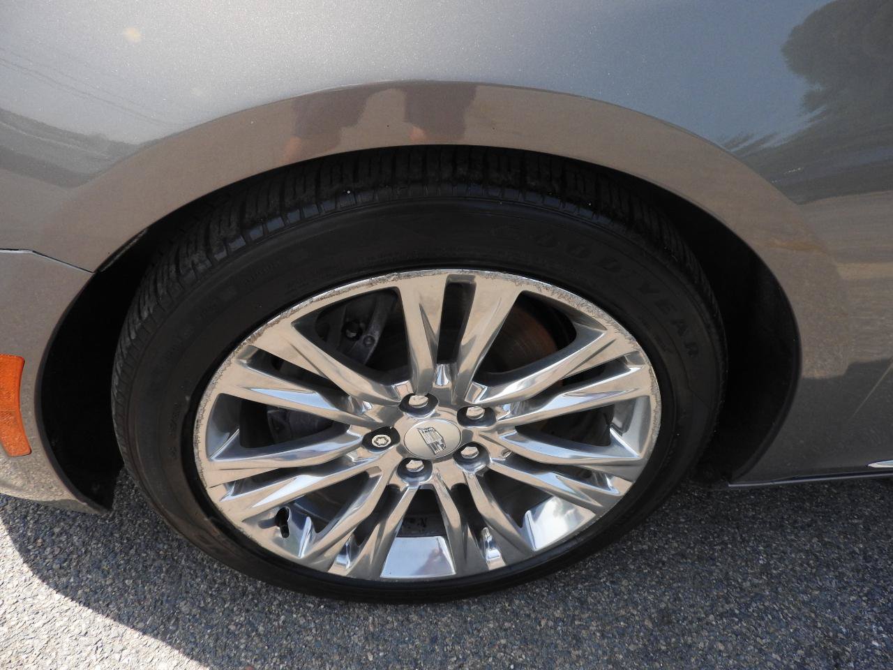 Used 2018 Cadillac XTS Luxury w/ Driver Awareness Package AWD/4WD image 19
