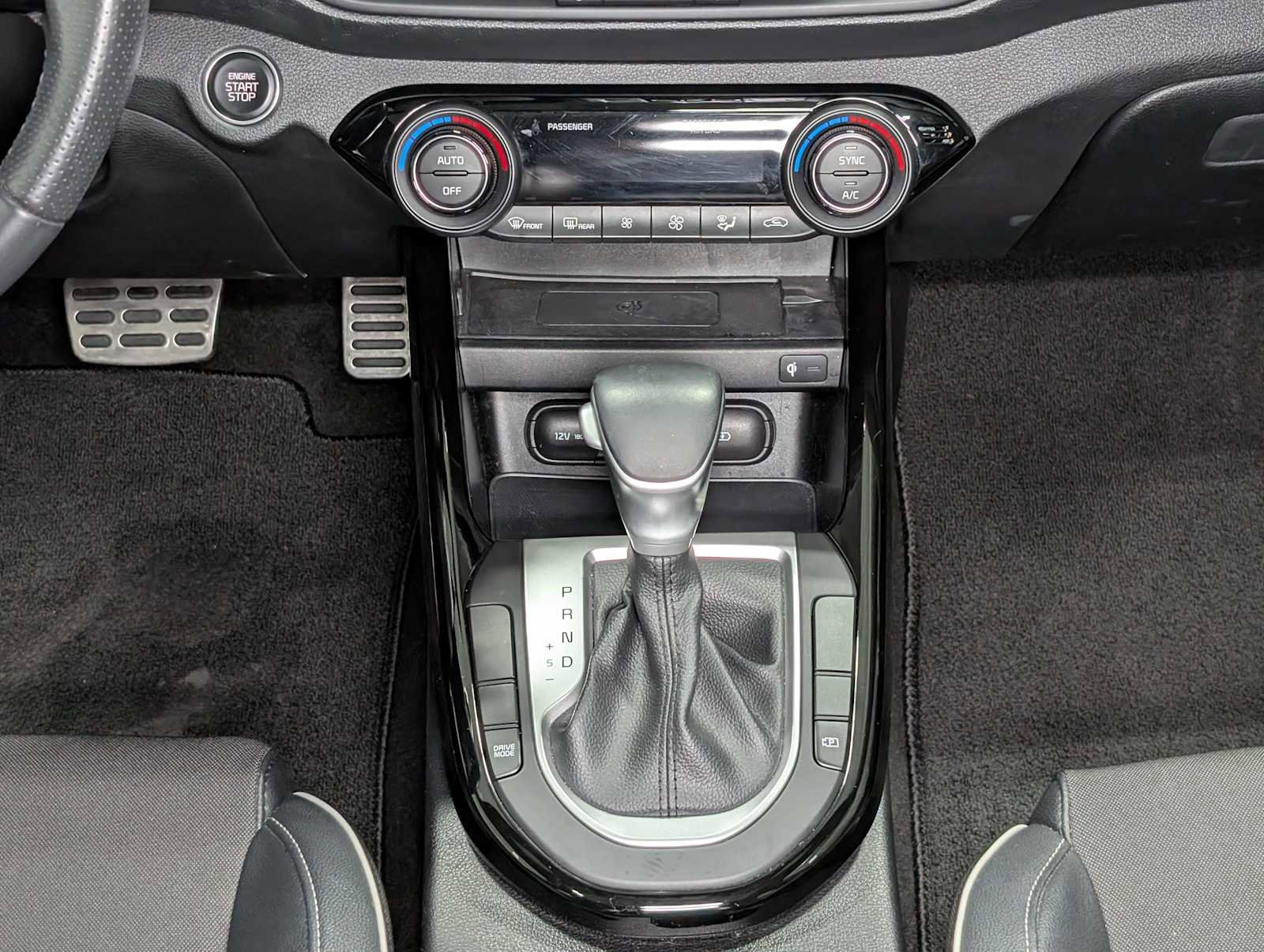 Certified 2024 Kia Forte GT-Line w/ GT-Line Premium Package image 20