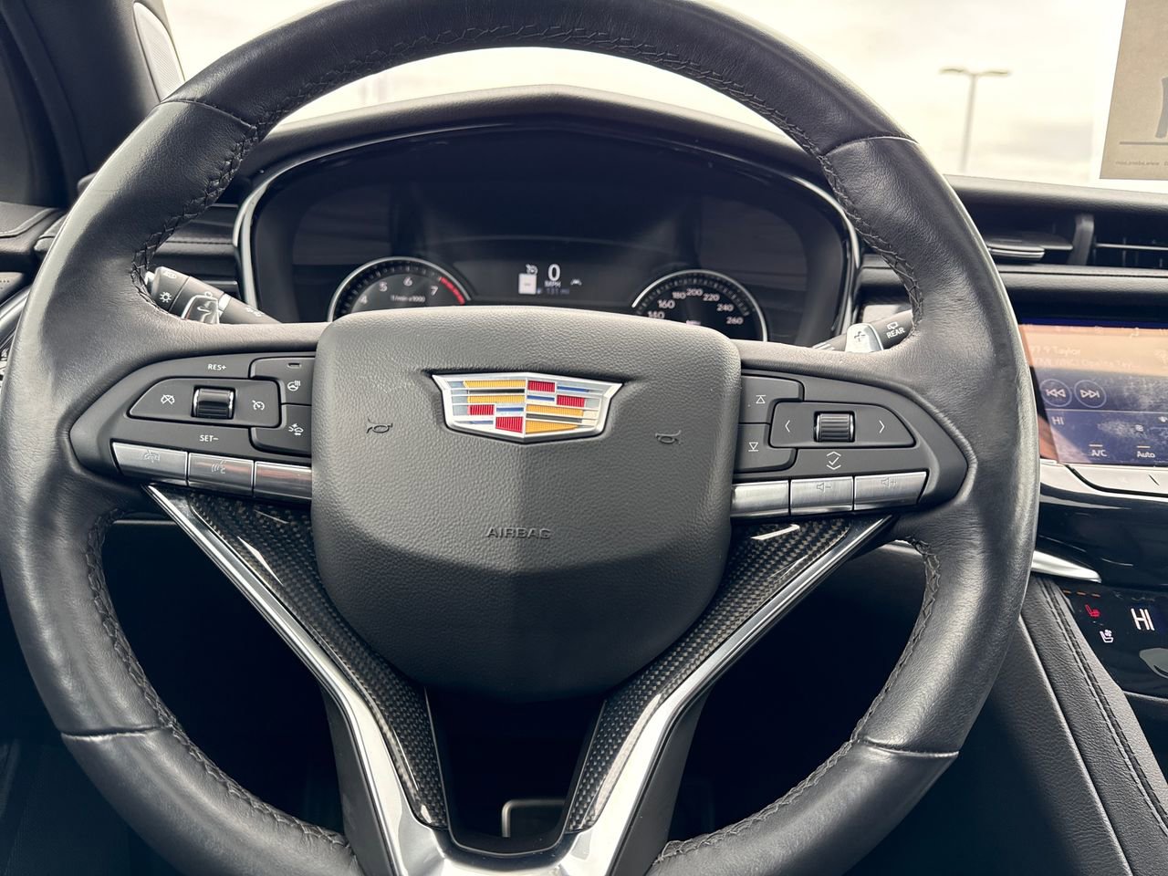 Used 2024 Cadillac XT6 Sport AWD/4WD image 19