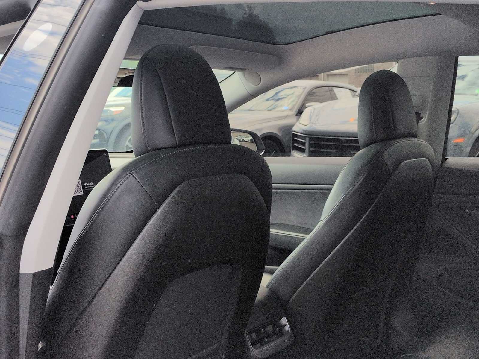 Used 2019 Tesla Model 3 Standard Range Plus RWD image 18