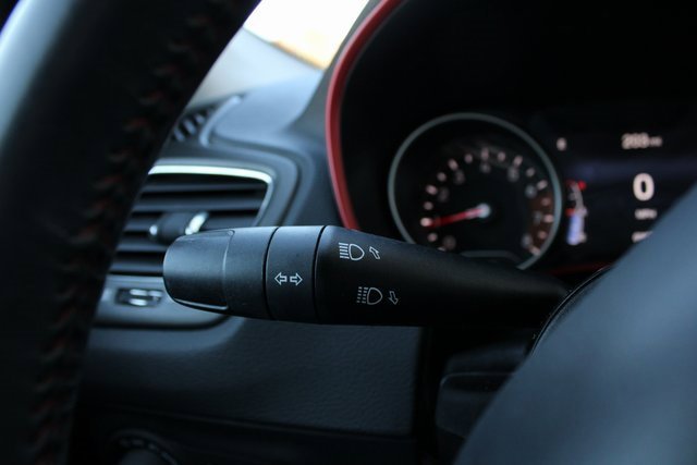 Used 2019 Jeep Compass Trailhawk image 8