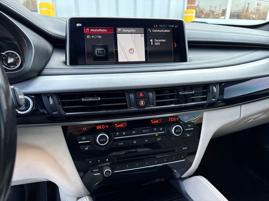 Used 2018 BMW X6 sDrive35i w/ M Sport Package image 22