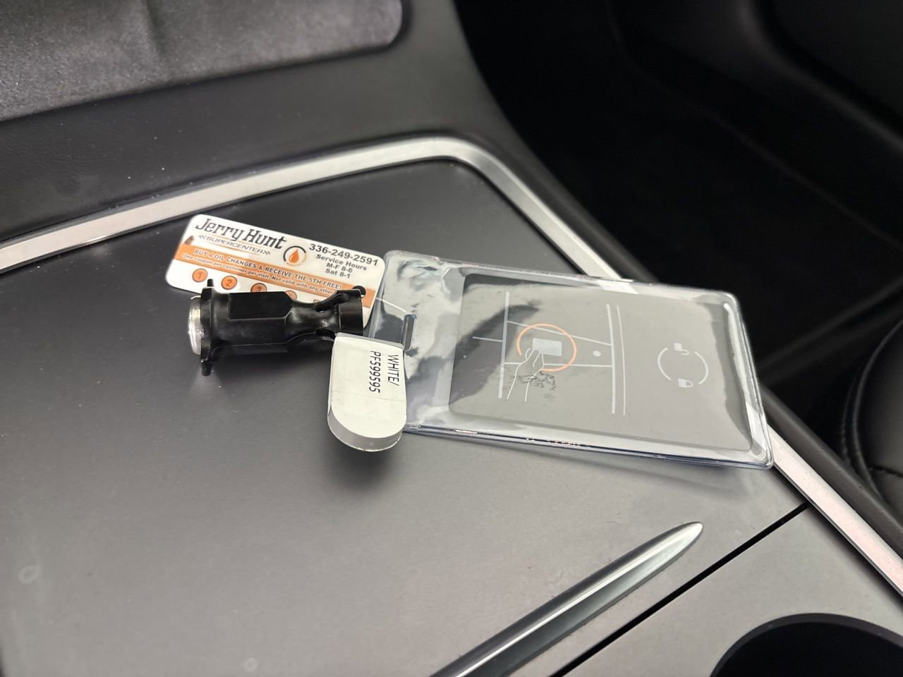 Used 2023 Tesla Model 3 Standard Range image 13