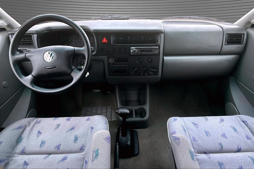 Used 1999 Volkswagen Eurovan Camper FWD image 18
