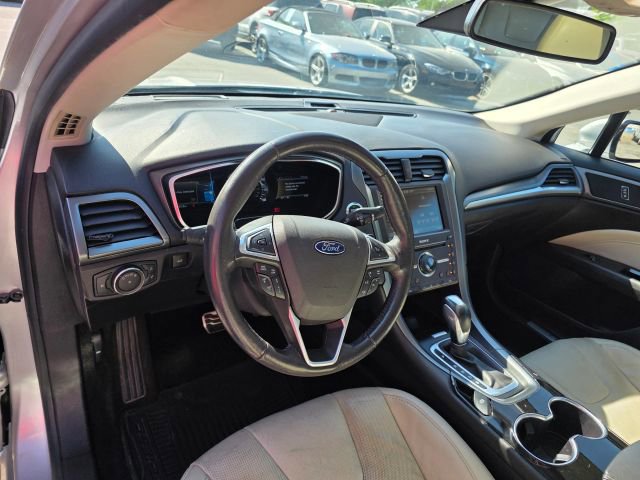 Used 2016 Ford Fusion Titanium AWD/4WD image 13