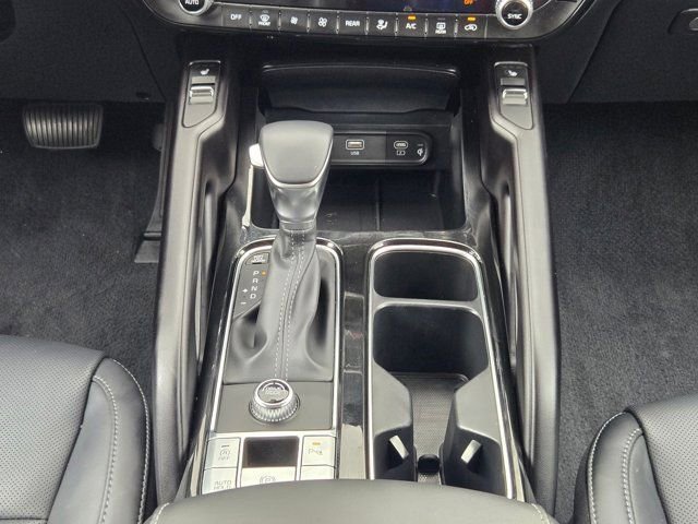 Used 2025 Kia Telluride S image 17