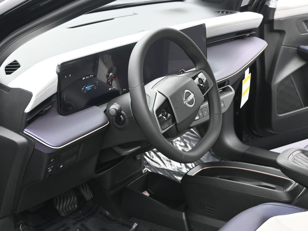 New 2026 Nissan Leaf SV+ w/ Floor Mat Package (SV+) FWD image 7