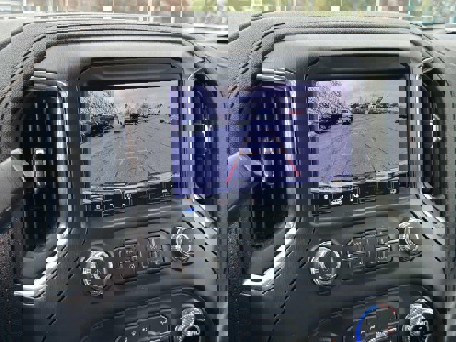 Used 2021 GMC Sierra 2500 AT4 w/ Gooseneck/5TH Wheel Package image 21