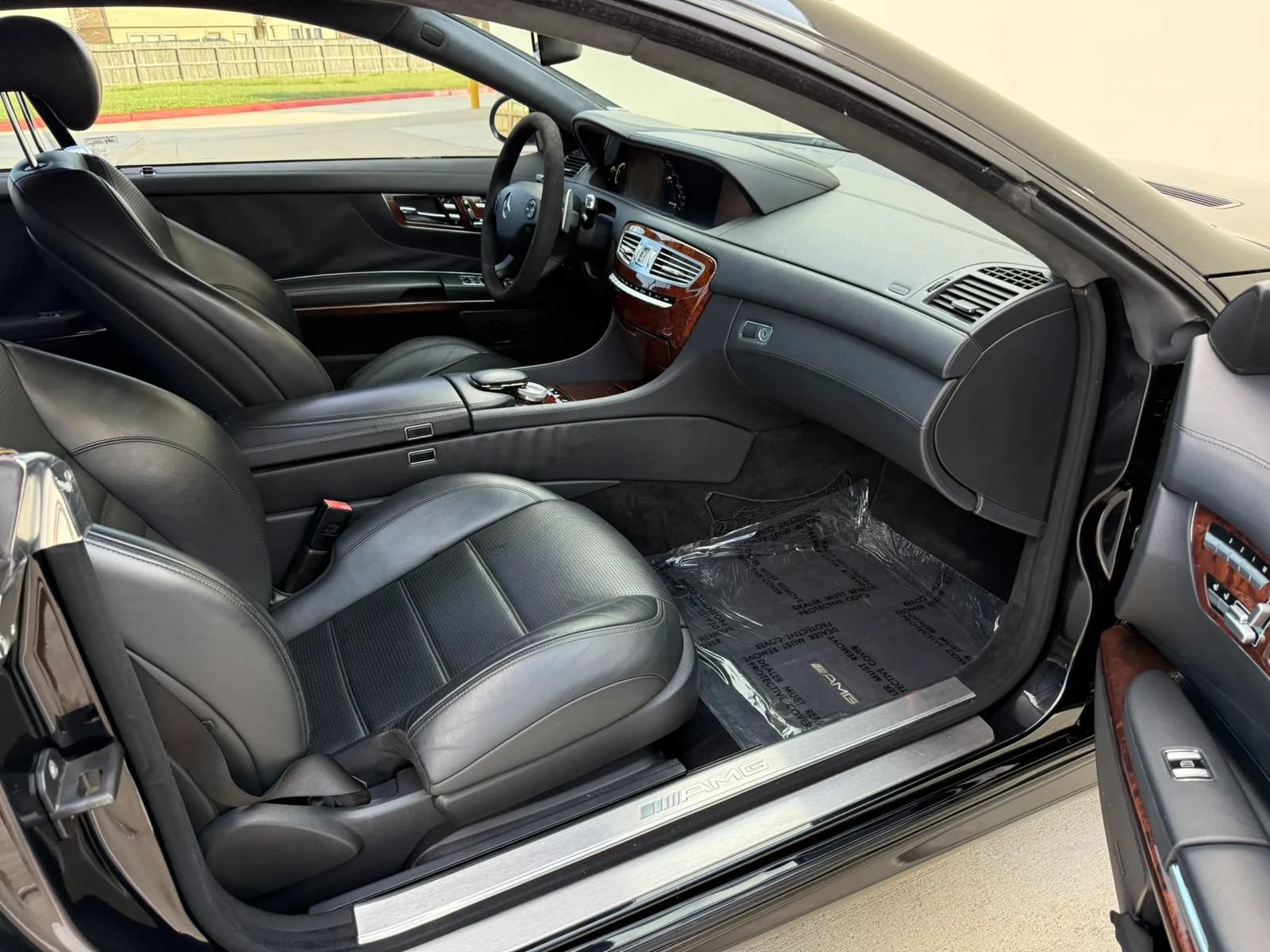 Used 2008 Mercedes-Benz CL 63 AMG image 16