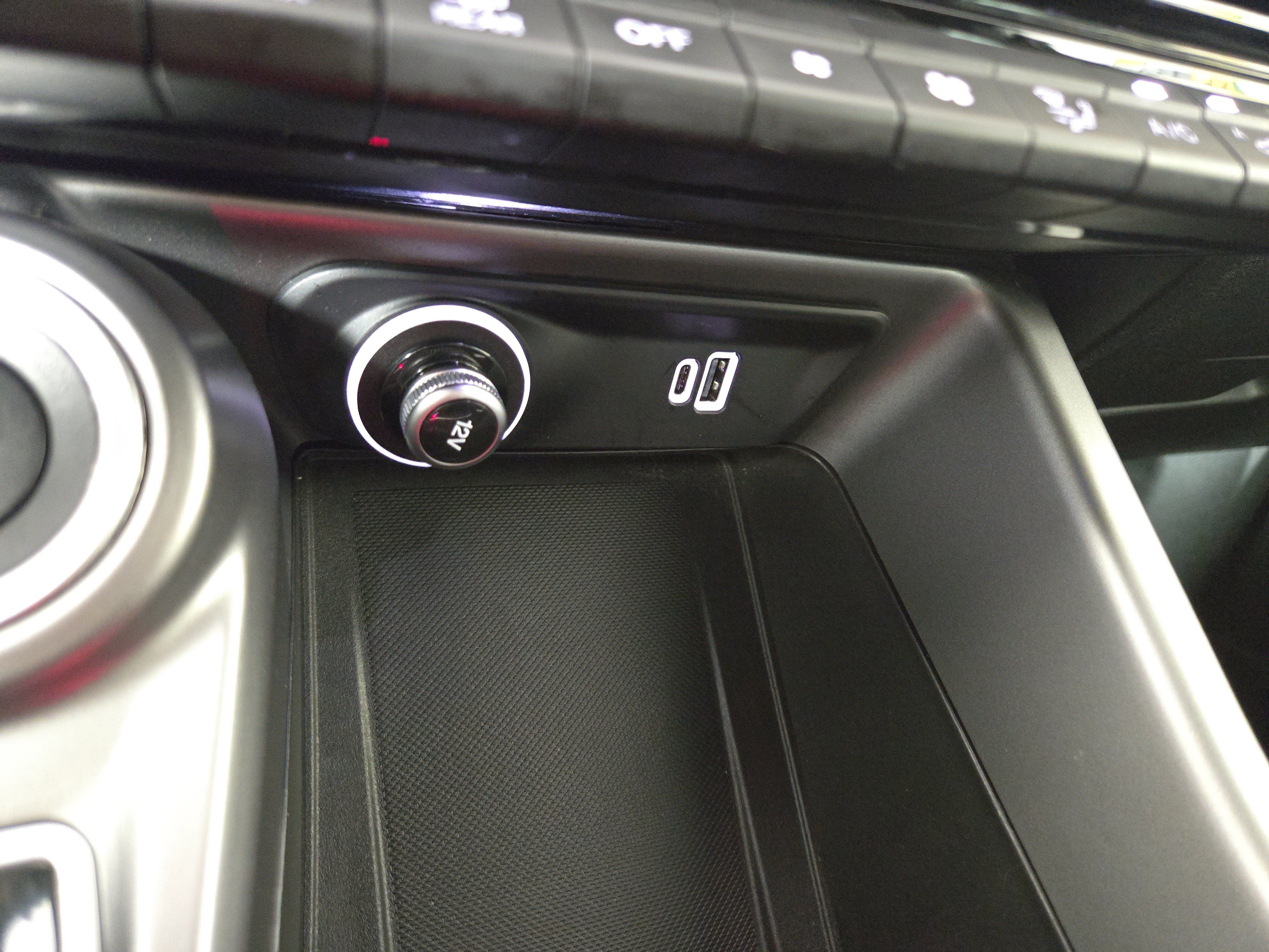 Certified 2024 Dodge Hornet GT w/ Cold Weather Group image 26