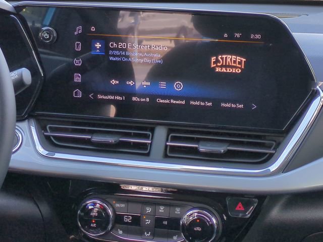 New 2026 Chevrolet Trax LT w/ Driver Confidence Package FWD image 17