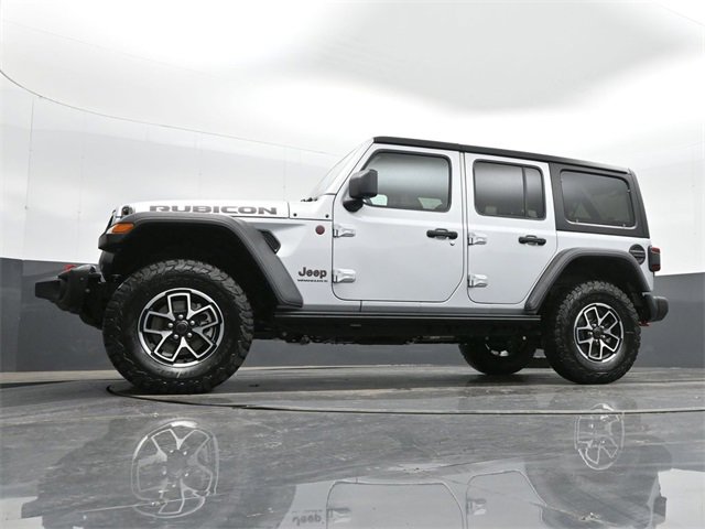 Used 2024 Jeep Wrangler Unlimited Rubicon w/ Capability Package image 43