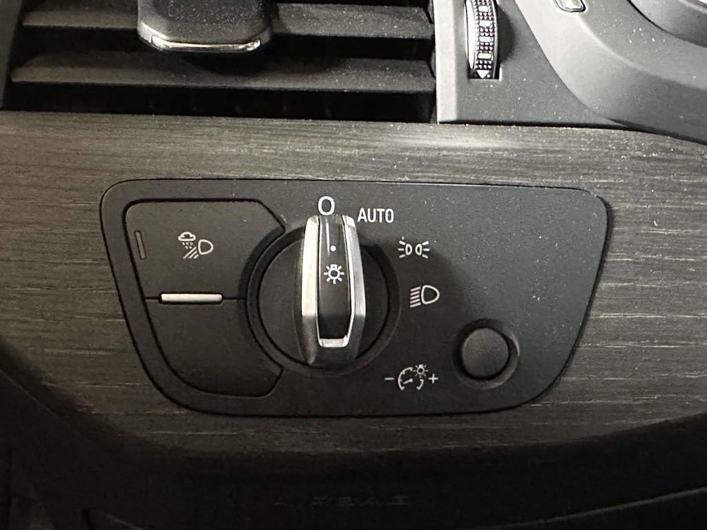 Used 2024 Audi A5 2.0T Premium w/ Convenience Package image 22