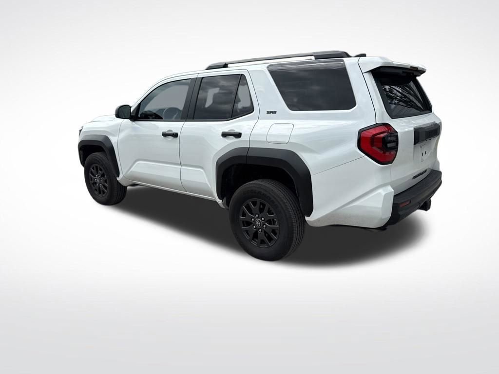 Used 2025 Toyota 4Runner SR5 AWD/4WD image 3