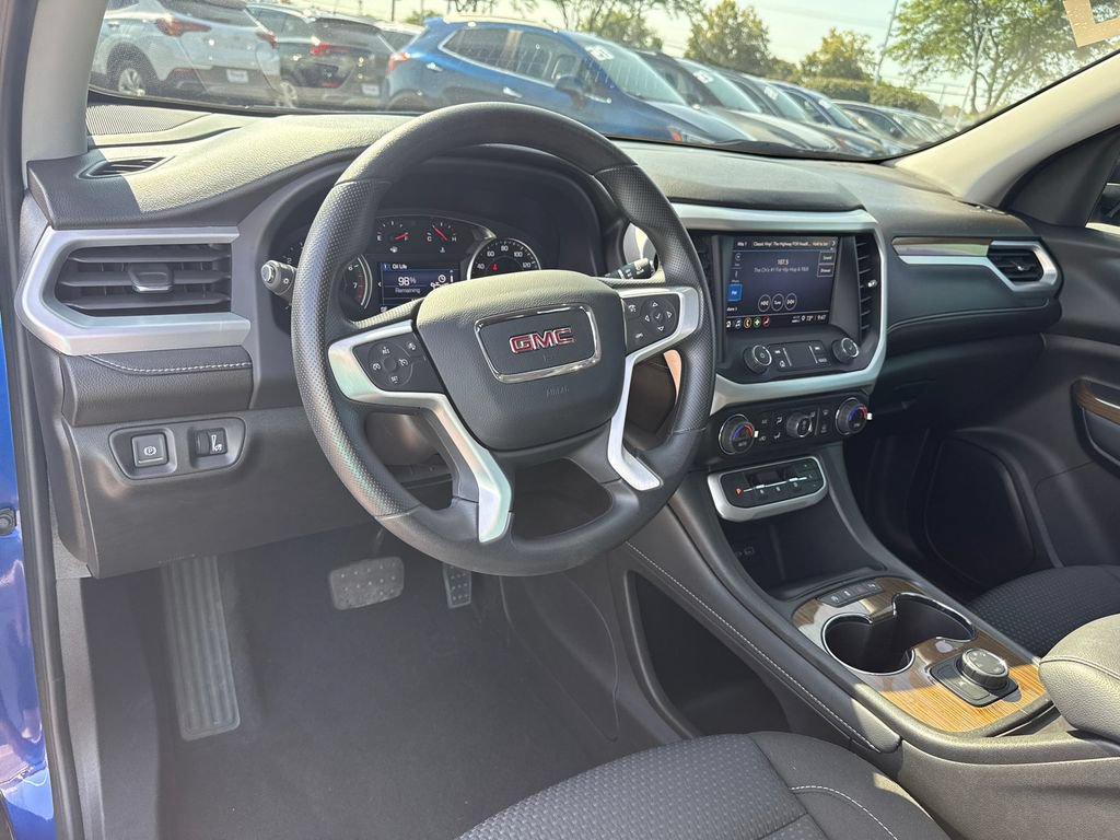 Certified 2023 GMC Acadia SLE w/ Elevation Edition AWD/4WD image 16