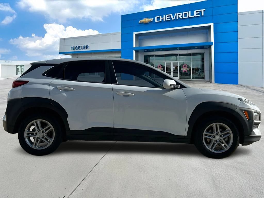 Used 2019 Hyundai Kona SE FWD image 4