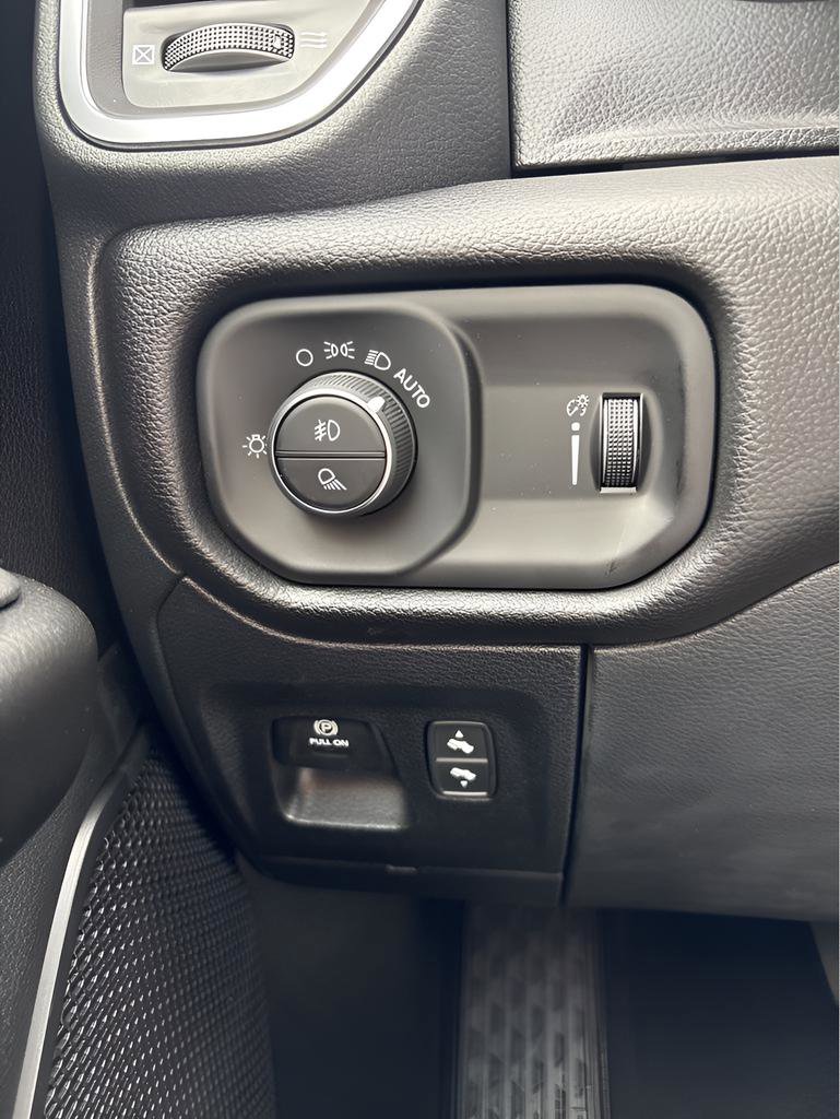 New 2026 RAM 1500 Big Horn AWD/4WD image 14