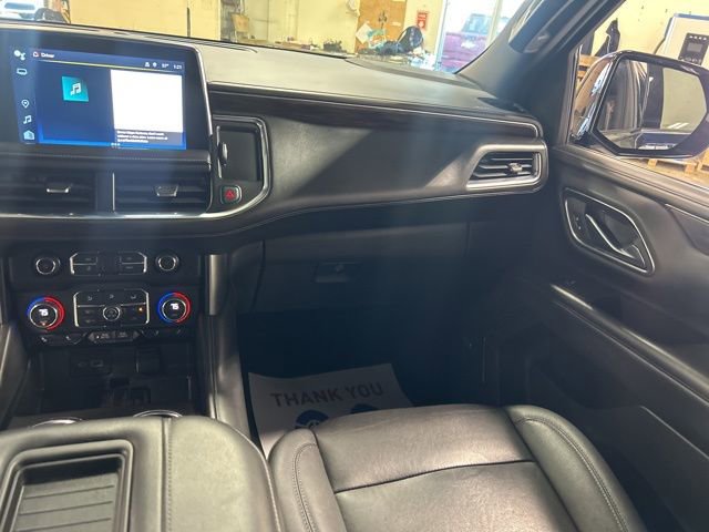 Used 2023 Chevrolet Suburban LT image 21