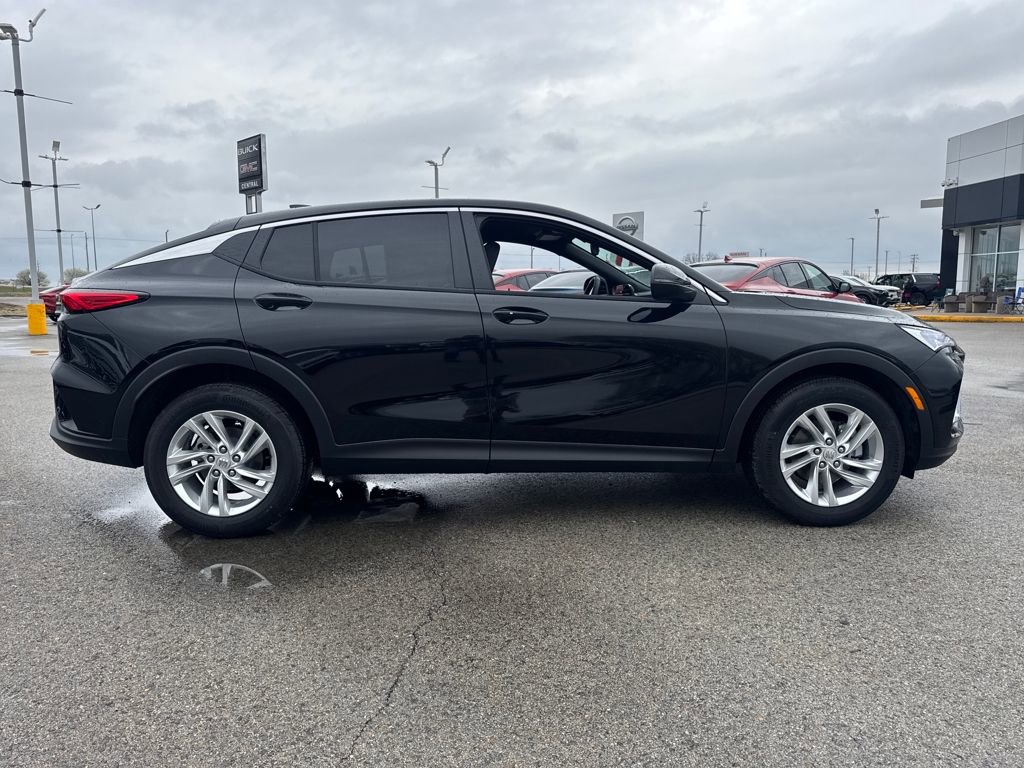 New 2026 Buick Envista Sport Touring w/ Convenience I Package FWD image 8