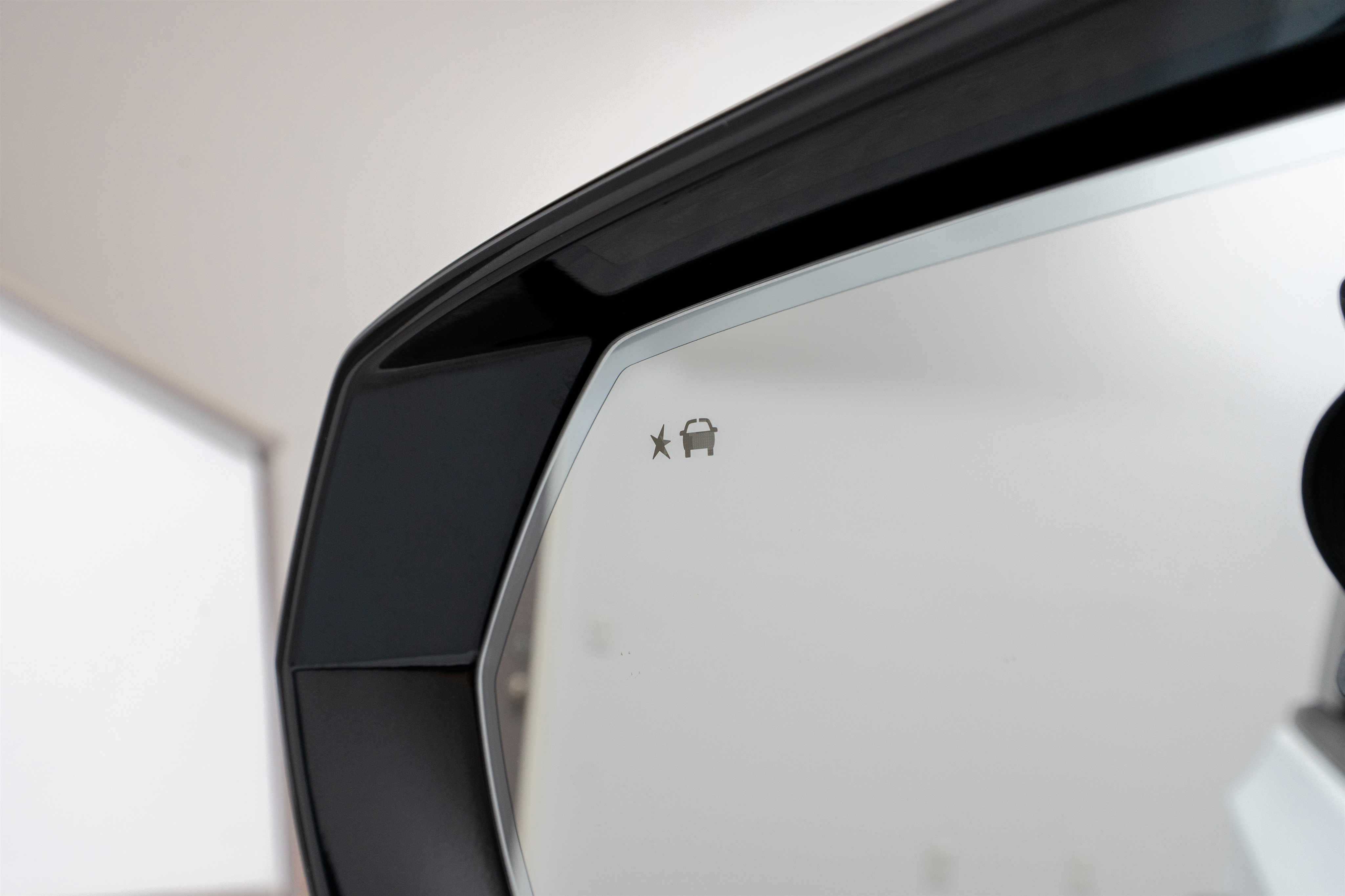 Used 2021 Cadillac Escalade ESV Sport Platinum AWD/4WD image 14