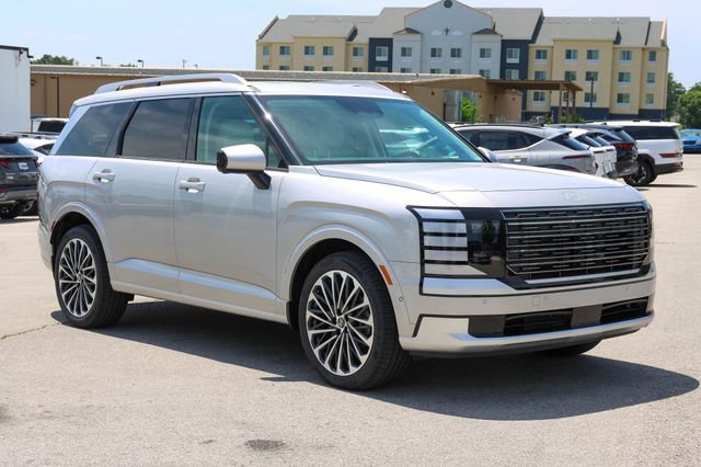 New 2026 Hyundai Palisade Calligraphy FWD image 1