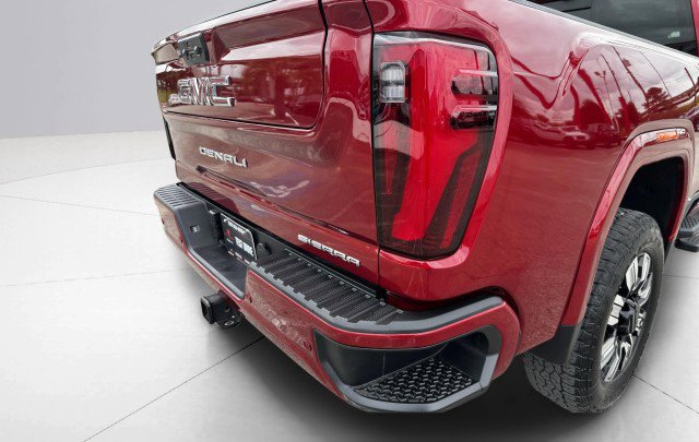 Used 2024 GMC Sierra 2500 Denali w/ Denali Reserve Package image 19